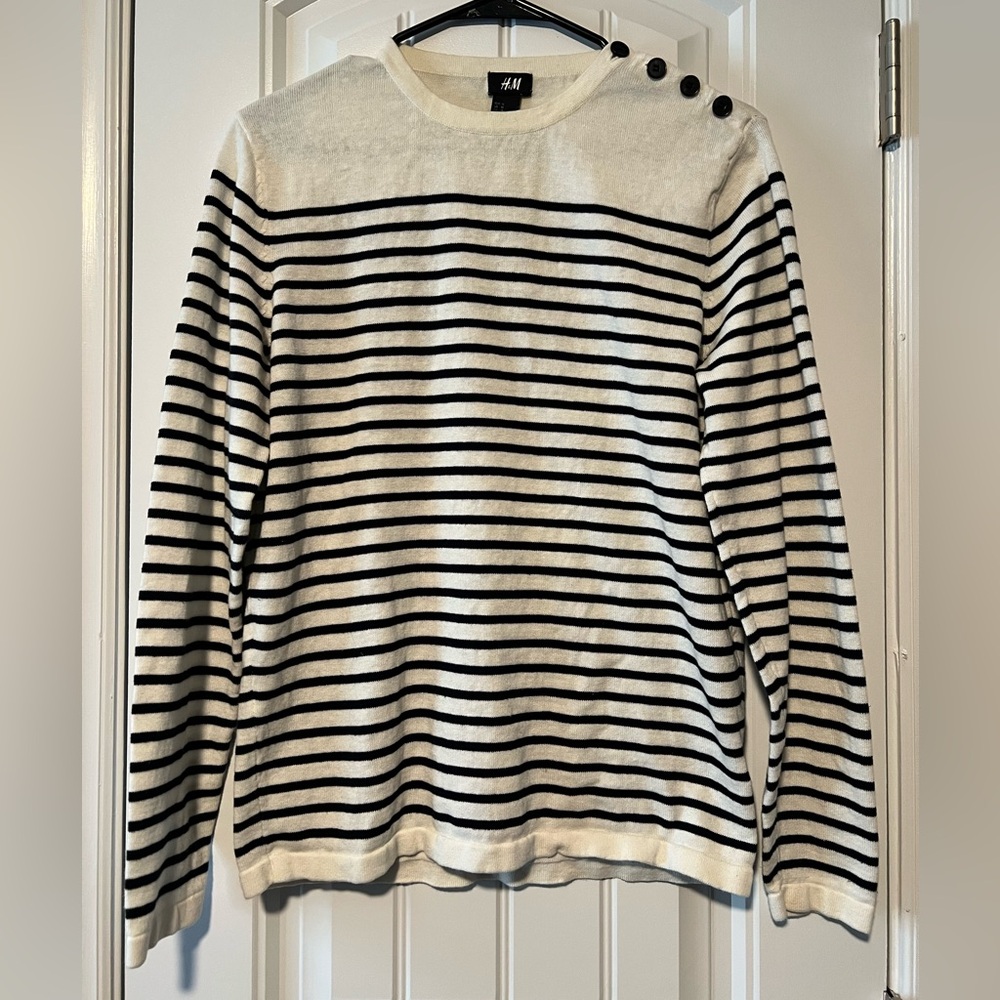 H&M Navy and White Striped Men's Sweater